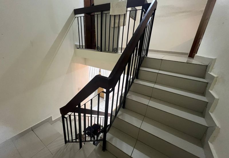 Bandar Menjalara (Desa Seri Mahkota)