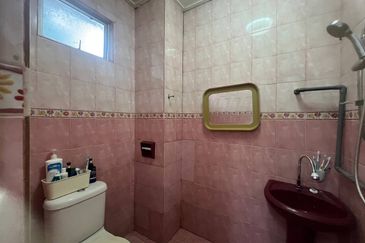 Bandar Menjalara (Desa Seri Mahkota)