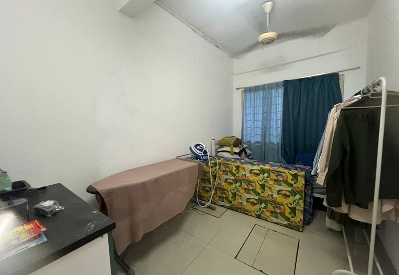 Bandar Menjalara (Desa Seri Mahkota)