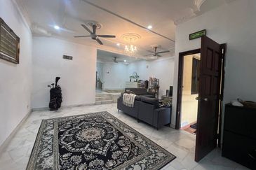 Bandar Menjalara (Desa Seri Mahkota)