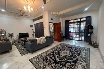 Bandar Menjalara (Desa Seri Mahkota)