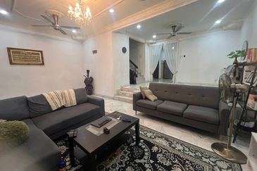 Bandar Menjalara (Desa Seri Mahkota)