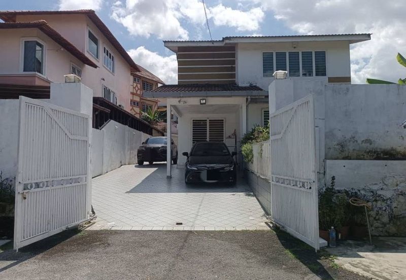 Taman Sri Ampang Double Storey Bungalow For Sale