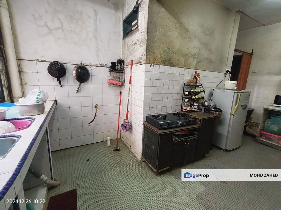 Ampang Jaya Double Storey Fully Extended Open title for Sale, Selangor, Ampang