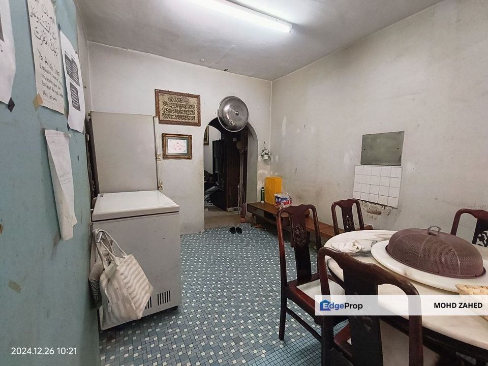 Ampang Jaya Double Storey Fully Extended Open title for Sale, Selangor, Ampang