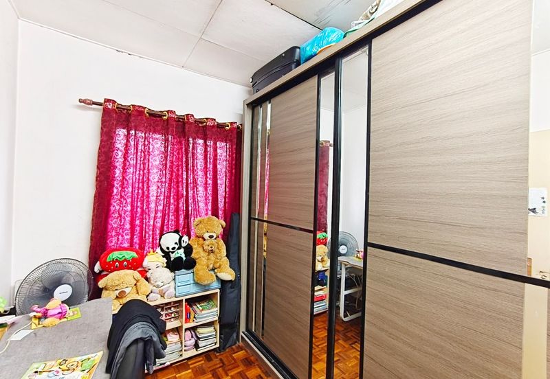 Taman Sri Subang PJS 10