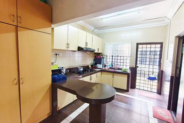 Taman Sri Subang PJS 10