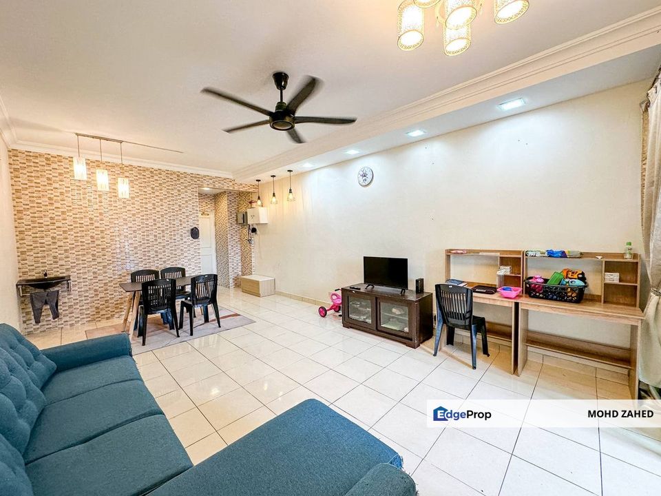 Ketapang Villa Taman Nirwana Ampang Low floor renovated for Sale, Selangor, Ampang