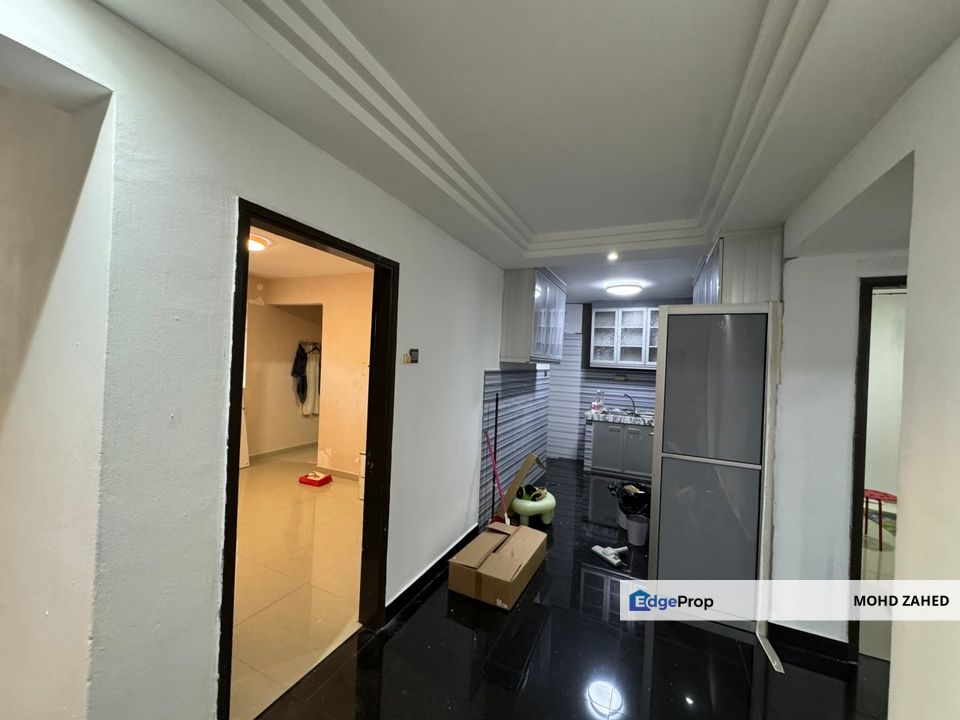 FULLY RENOVATED Apartment Taman Cahaya Ampang for Sale, Selangor, Ampang