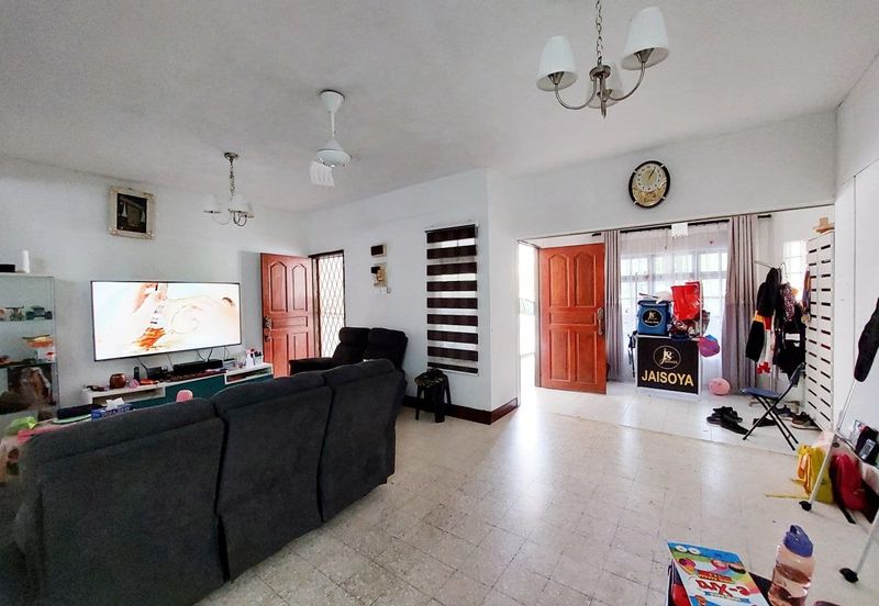 Taman Lembah Keramat AU5