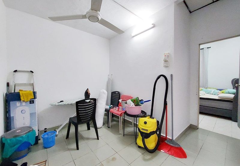 Taman Lembah Keramat AU5