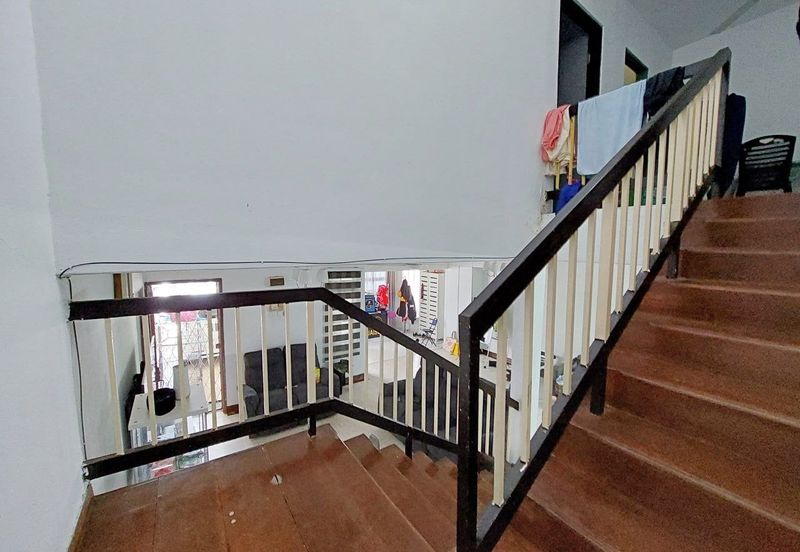 Taman Lembah Keramat AU5