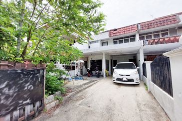 Taman Lembah Keramat AU5