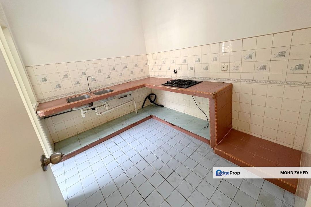 Pangsapuri Ixora Pudu, Jalan tun Razak KL Low Floor for Sale, Kuala Lumpur, Pudu