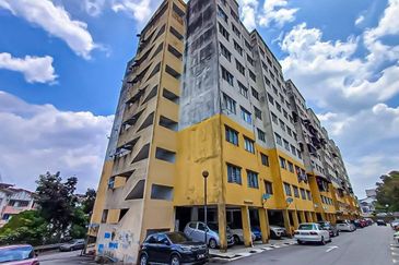 Pangsapuri Ruselia @ Taman Pinggiran Utama