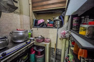 Pangsapuri Ruselia @ Taman Pinggiran Utama