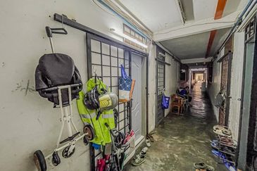 Pangsapuri Ruselia @ Taman Pinggiran Utama