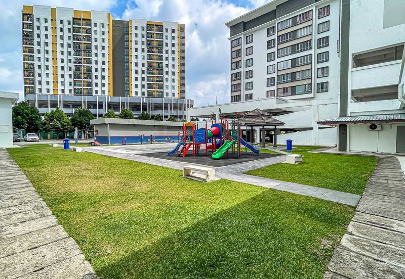 Vista Sri Tanjung Condominium