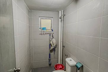 Vista Sri Tanjung Condominium