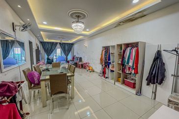 Vista Sri Tanjung Condominium