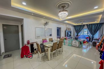 Vista Sri Tanjung Condominium