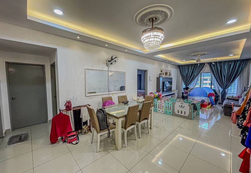 Vista Sri Tanjung Condominium