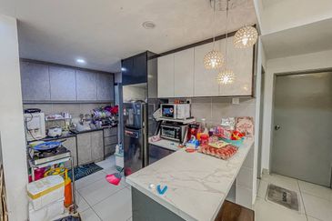 Vista Sri Tanjung Condominium