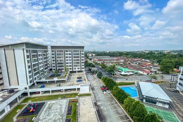 Vista Sri Tanjung Condominium