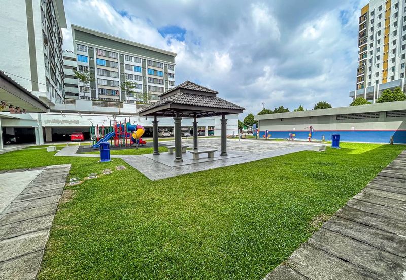 Vista Sri Tanjung Condominium