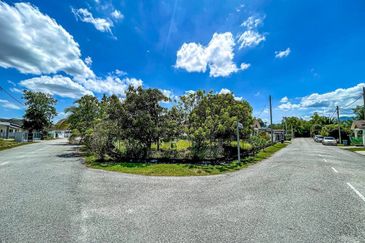 Bandar Tasik Senangin