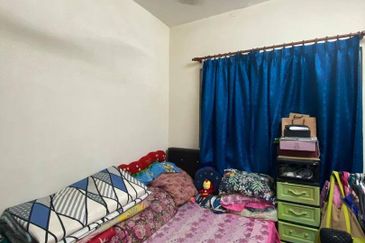 Residensi Bistaria, Ukay Bistari