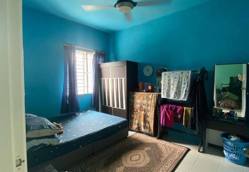 Residensi Bistaria, Ukay Bistari