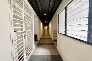 Savanna Executive Suites @ Southville City