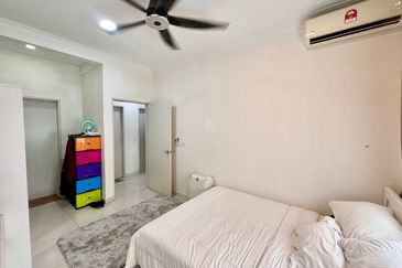 Savanna Executive Suites @ Southville City