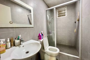 Savanna Executive Suites @ Southville City