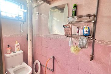 Seksyen 4 Wangsa Maju Flat