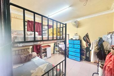 Seksyen 4 Wangsa Maju Flat