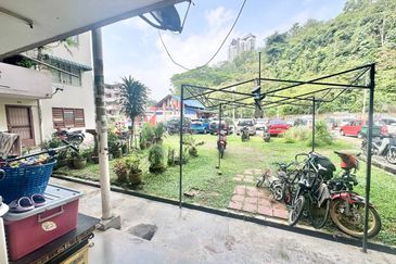 Seksyen 4 Wangsa Maju Flat