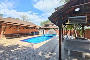 Jalan Kemus, Simpang Ampat