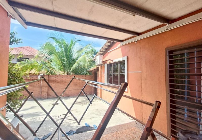 Jalan Kemus, Simpang Ampat