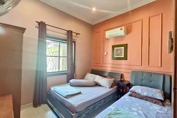 Jalan Kemus, Simpang Ampat