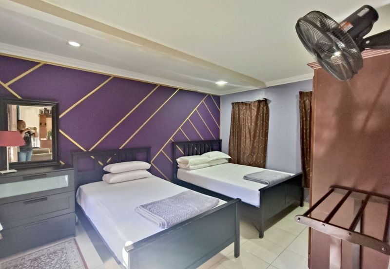 Jalan Kemus, Simpang Ampat