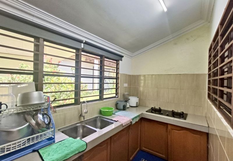 Jalan Kemus, Simpang Ampat