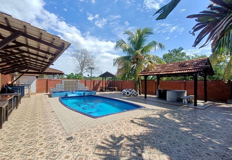 Jalan Kemus, Simpang Ampat