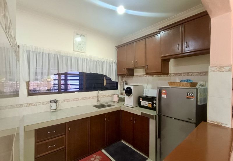 Jalan Kemus, Simpang Ampat