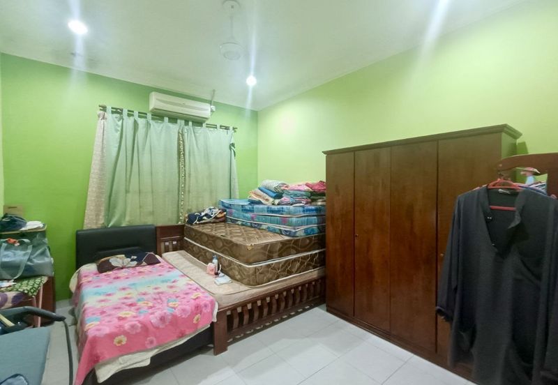 Taman Desa Taming Sari