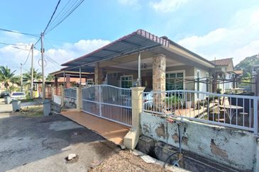 Taman Desa Taming Sari