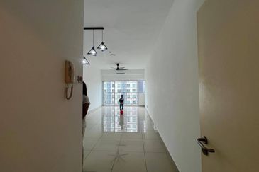 The Galleria 2, Taman Equine Park, Seri Kembangan, Selangor