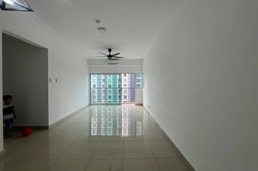 The Galleria 2, Taman Equine Park, Seri Kembangan, Selangor