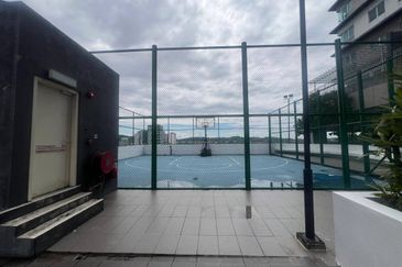 The Galleria 2, Taman Equine Park, Seri Kembangan, Selangor